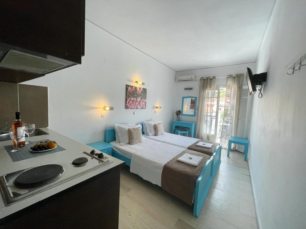 Stratos Hotel ปีตาโกเรโย ภายนอก รูปภาพ